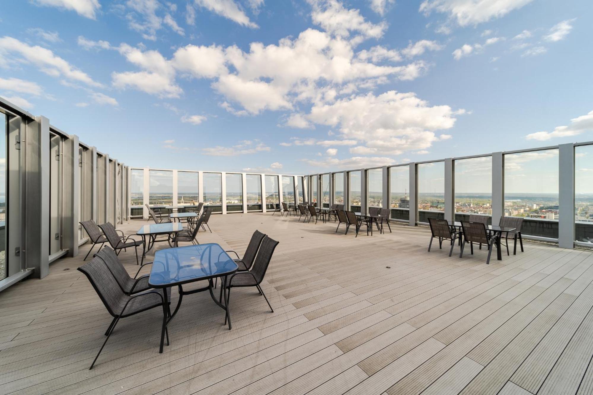 Hanza Tower Apartment No. 524 - Swimming Pool, Jacuzzi, Balcony Szczecin Kültér fotó