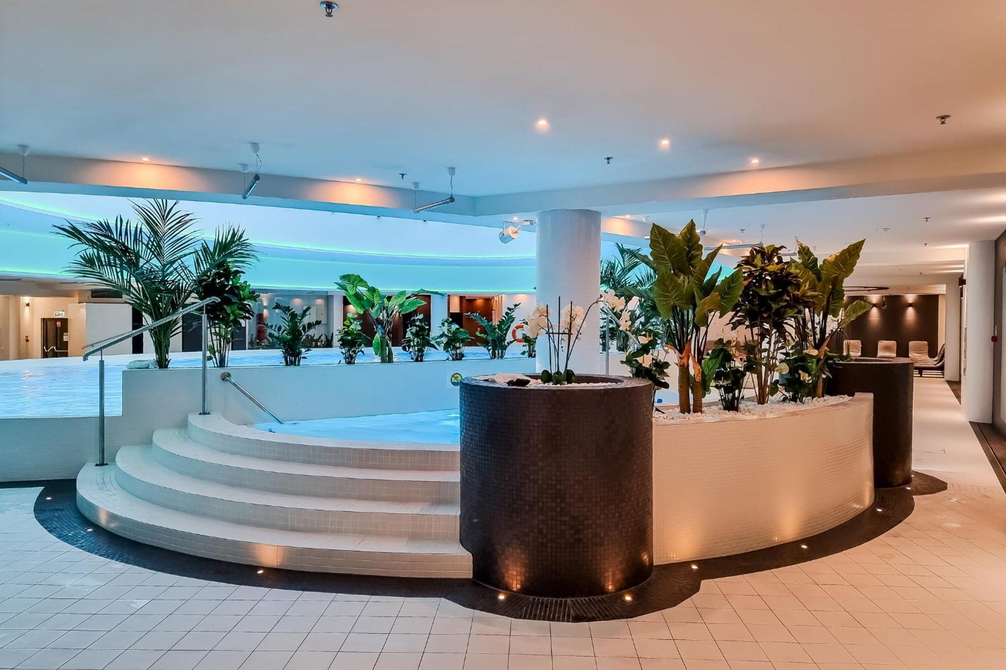 Hanza Tower Apartment No. 524 - Swimming Pool, Jacuzzi, Balcony Szczecin Kültér fotó